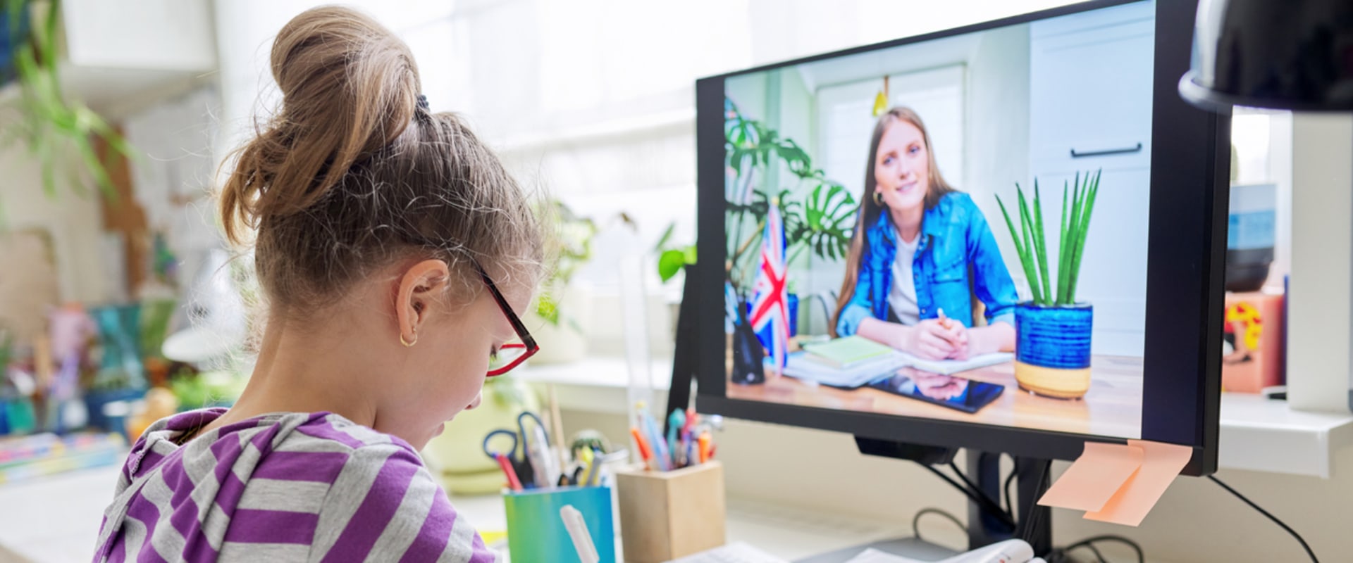 Exploring Patience and Understanding in Online Tutoring